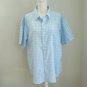 Columbia Sky Blue Checkered Light Weight Button-Down Shirt